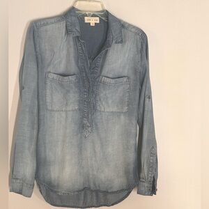 Cloth & Stone Chambray Quarter Button-Up Shirt